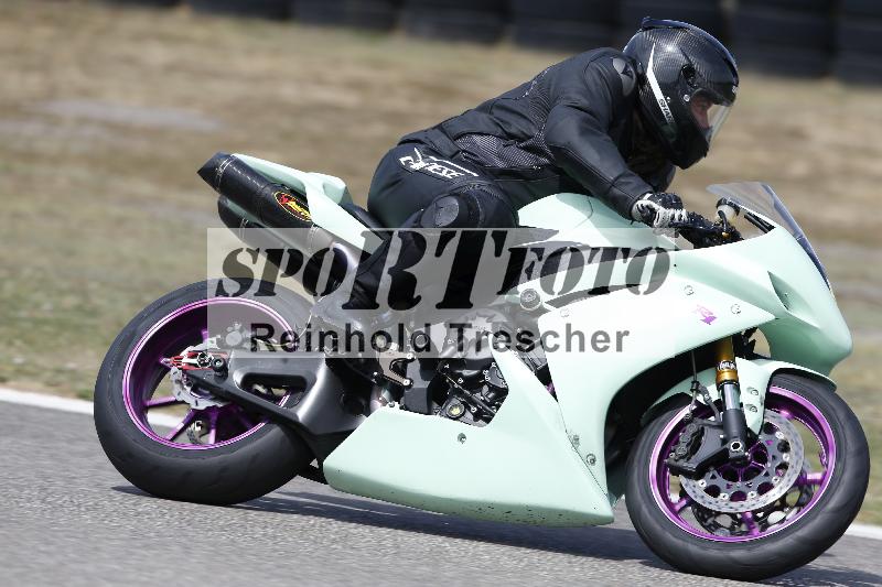 /37 09.08.2026  Pluess Motosport ADR/Einsteiger/8-1